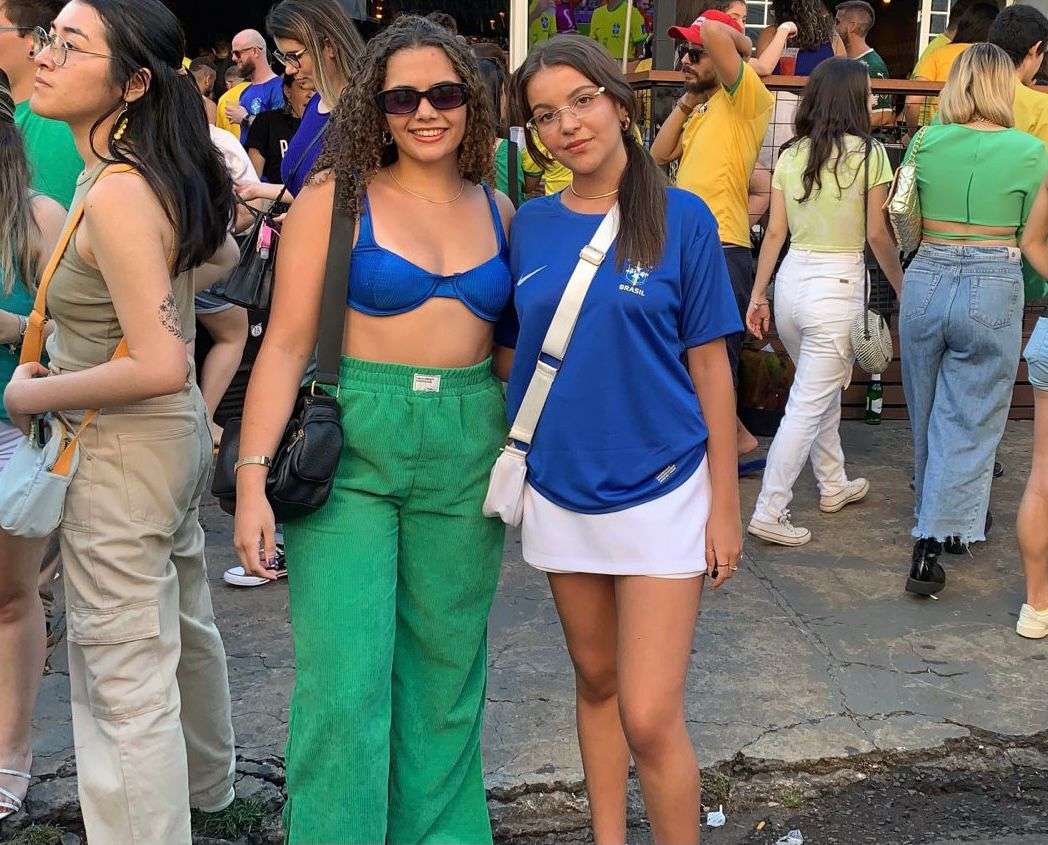 Veja onde assistir os jogos do Brasil na Copa em Paranaguá com festa,  música e chopp gelado