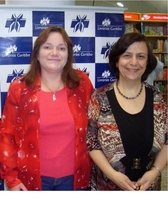 Palestra de Isabel Furini na Livrarias Curitiba do Shopping Estação.