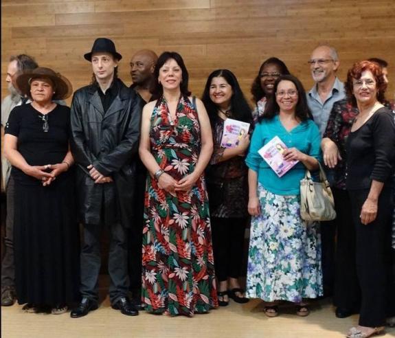 Marlene de Oliveira, Carlos Zemek, Clarice Barbosa, Celia Dunker e M. Mafra Souza na primeira fileira.