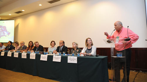 Divulgação - Entrega do Selo Bronze no 30º Congresso Estadual de Secretarias Municipais de Saúde do Paraná.